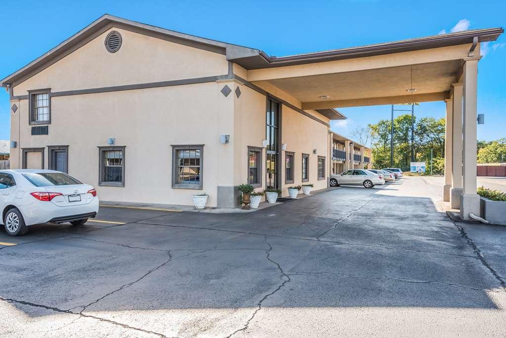 Americas Best Value Inn Arkadelphia Buitenkant foto