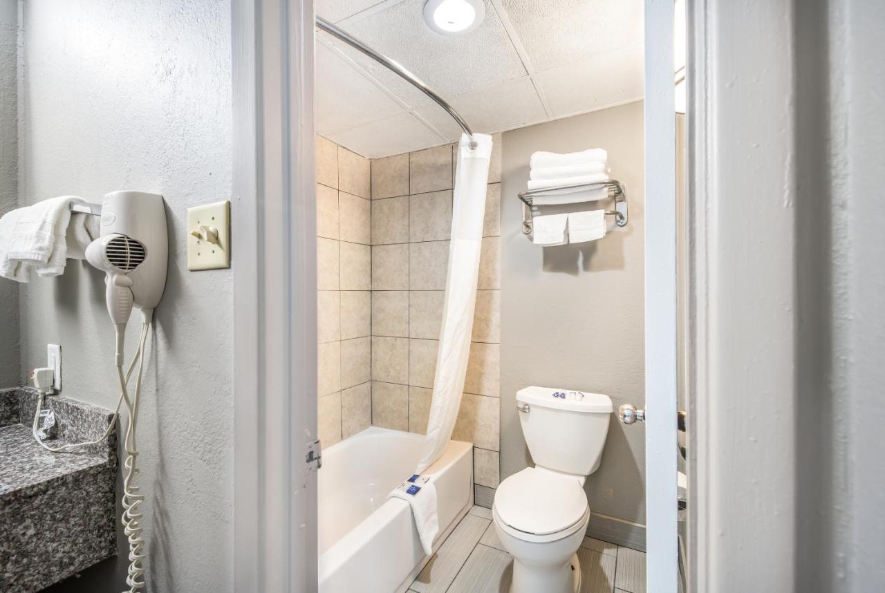 Americas Best Value Inn Arkadelphia Buitenkant foto